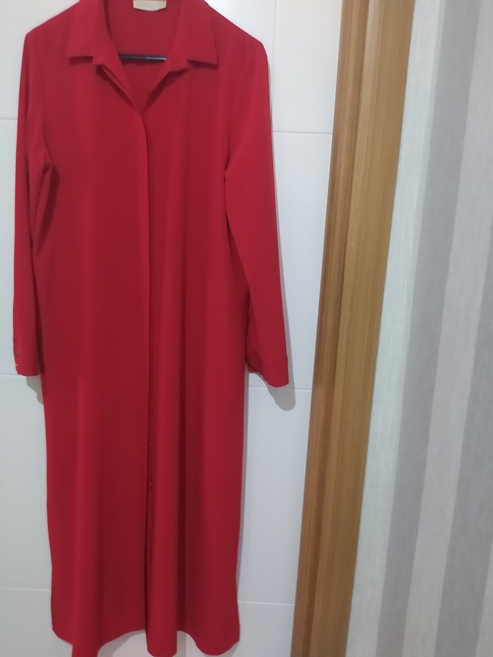 Uzun Kırmızı Kadın Elbise - Görsel 4