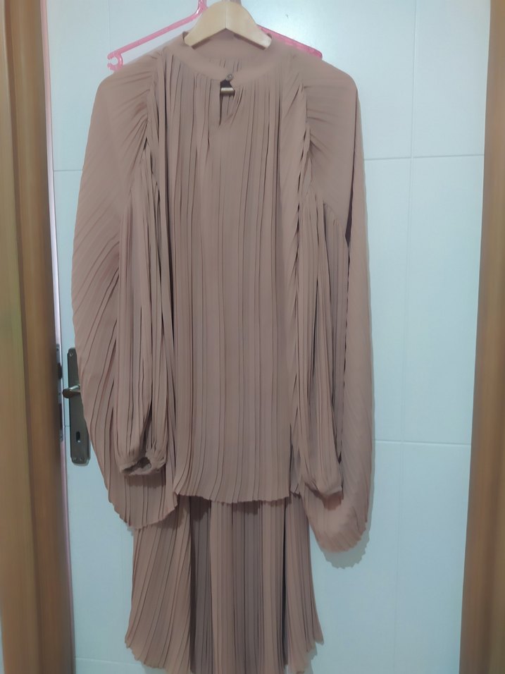 Kadın Bej Piliseli Uzun Kollu Takım - Görsel 2