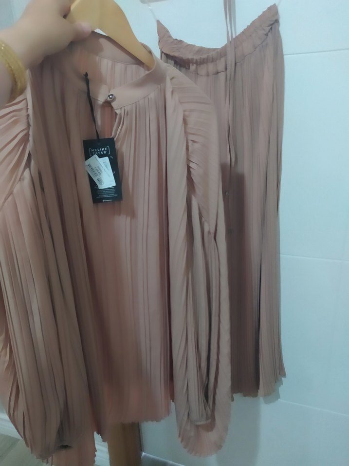 Kadın Bej Piliseli Uzun Kollu Takım - Görsel 5