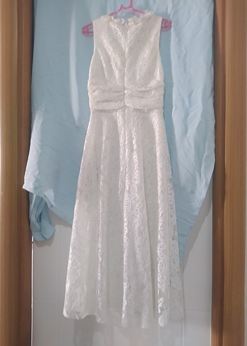 Uzun V Yakalı Beyaz Dantel elbise - Görsel 8