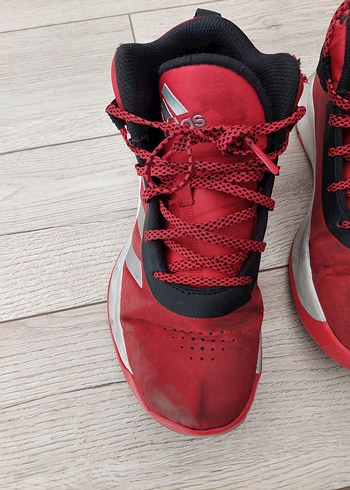 Kırmızı Adidas Basketbol Ayakkabısı - Görsel 3