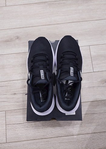 Under Armour Siyah Erkek Koşu ve Spor Ayakkabısı - Görsel 8