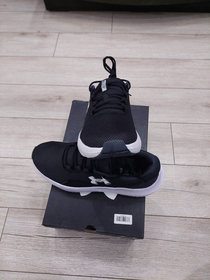 Under Armour Siyah Erkek Koşu ve Spor Ayakkabısı - Görsel 4