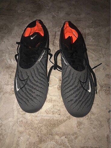Nike phantom krampon
