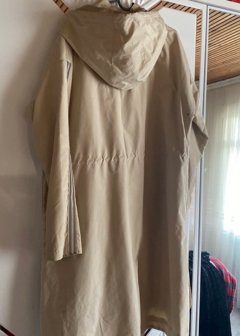 Bej Kadın Uzun Düğmeli Yağmurluk - Görsel 6