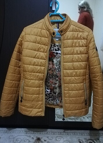 m Beden Moncler Hardal Sarısı Mont