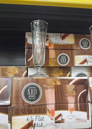 Parlak Beyaz Flüt Bardak - Görsel 2