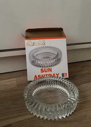 Vintage Parlak Cam Küllük - Görsel 3