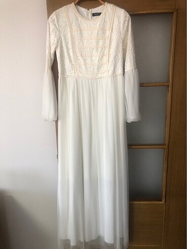 Zara # beyazelbise # tesettür
