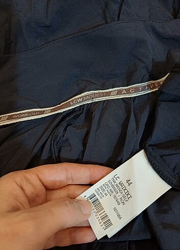 44 Beden siyah Renk LC Waikiki Trençkot 44 beden