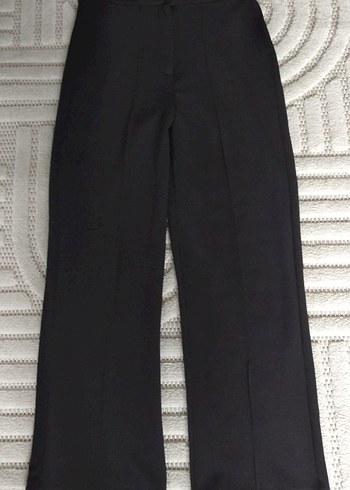 Kadın Siyah Kumaş Pantolon - Regular Fit