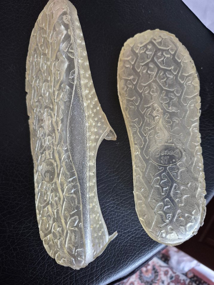 Beyaz  Su Ayakkabısı Velcro Bağlı 37 numara - Görsel 2