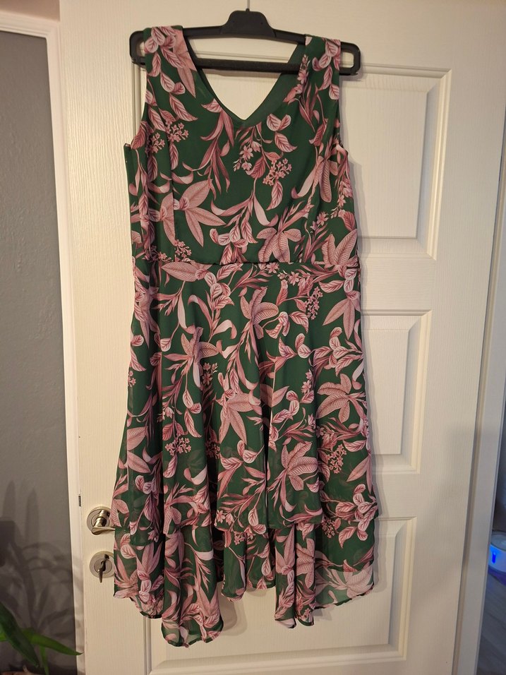 şifon 44,42 beden Yaprak Desenli Midi Salaş Elbise - Görsel 2