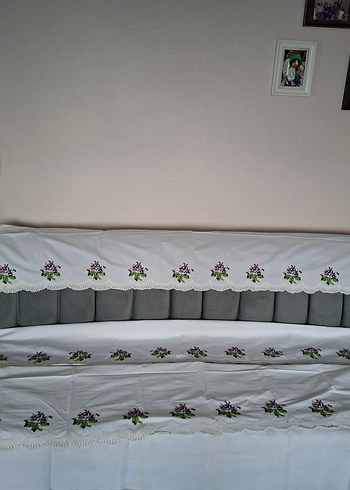 Kaneviçe Mor Çiçek Nakışlı Dantel Kenarlı karyola takımı. - Görsel 6