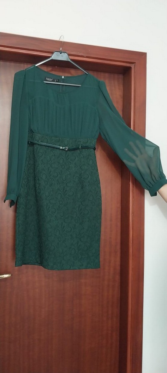 Kemer Detaylı Koyu Yeşil Midi Elbise - Görsel 2