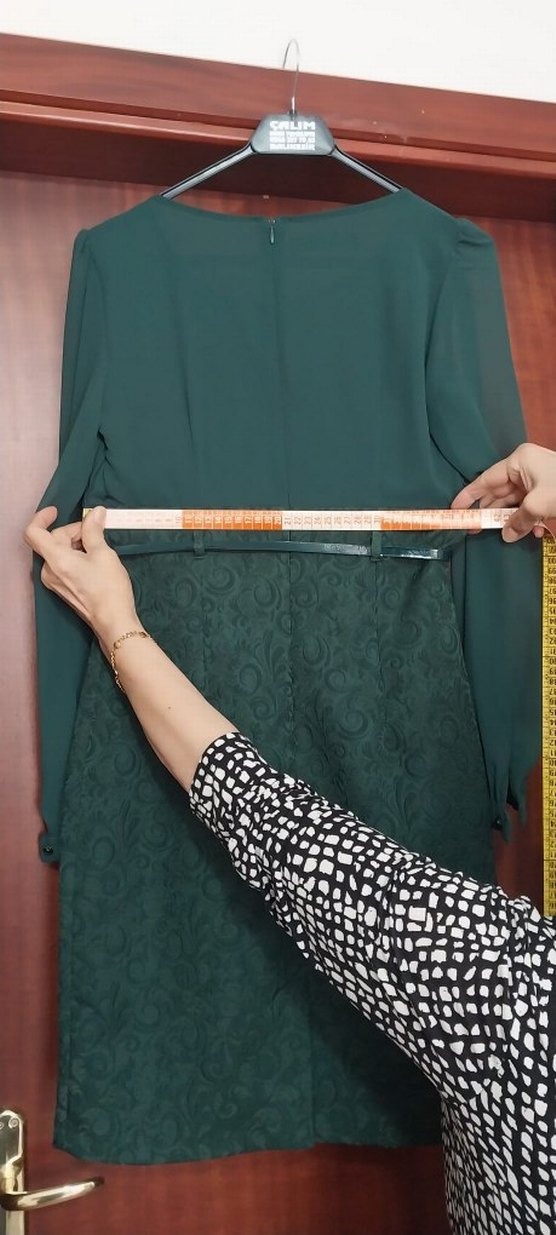 Kemer Detaylı Koyu Yeşil Midi Elbise - Görsel 5