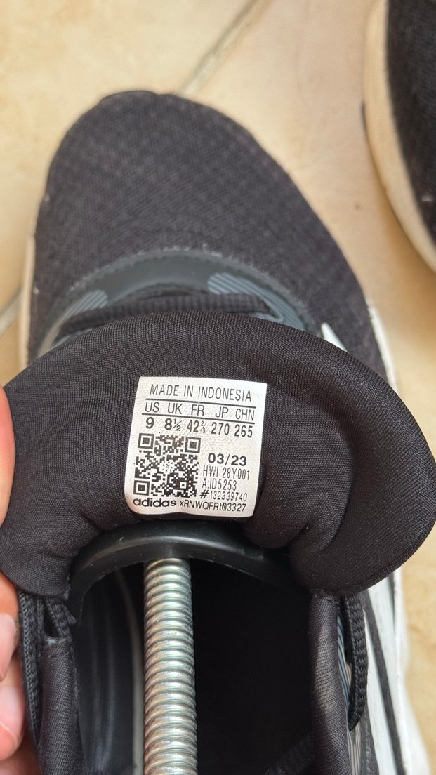 ADİDAS ERKEK SPOR AYAKKABI 42 NUMARA - Görsel 2