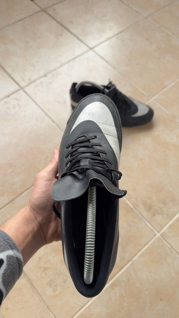 NİKE ERKEK 42,5 NUMARA HALI SAHA - Görsel 2