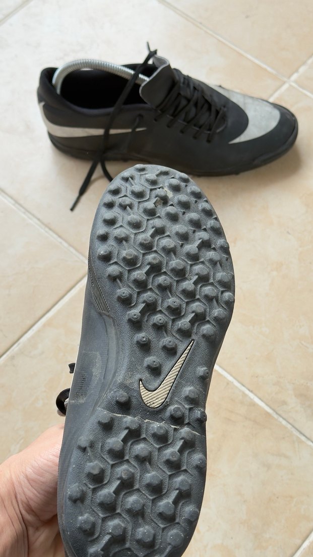 NİKE ERKEK 42,5 NUMARA HALI SAHA - Görsel 5