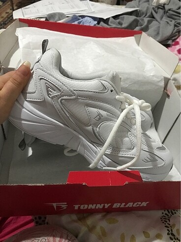 36 Beden beyaz Renk sneacker tonny black