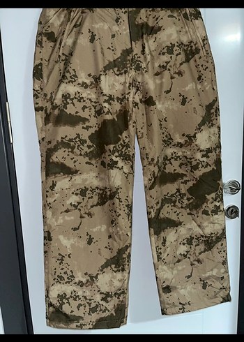 Kemerli Kamuflaj Desenli Soğuk İklim Erkek Pantolon - Görsel 2