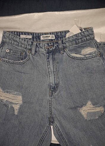 Pull and Bear pull and bear mom jean