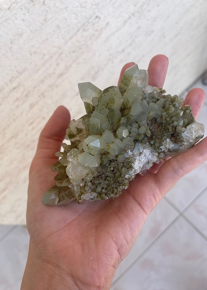 Green Phantom Quartz - Görsel 2
