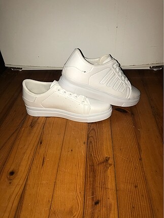 Adidas Bayan Spor Ayakkabı