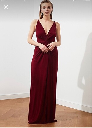 TrendyolMilla Bordo Drape Detaylı Elbise