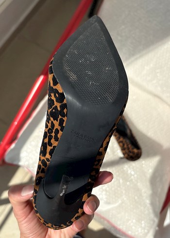 37 Beden kahverengi Renk Kürk Detaylı Leopar Desenli Kahverengi Stiletto