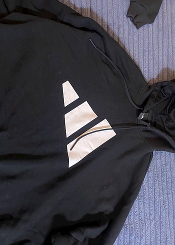 adidas sweatshirt