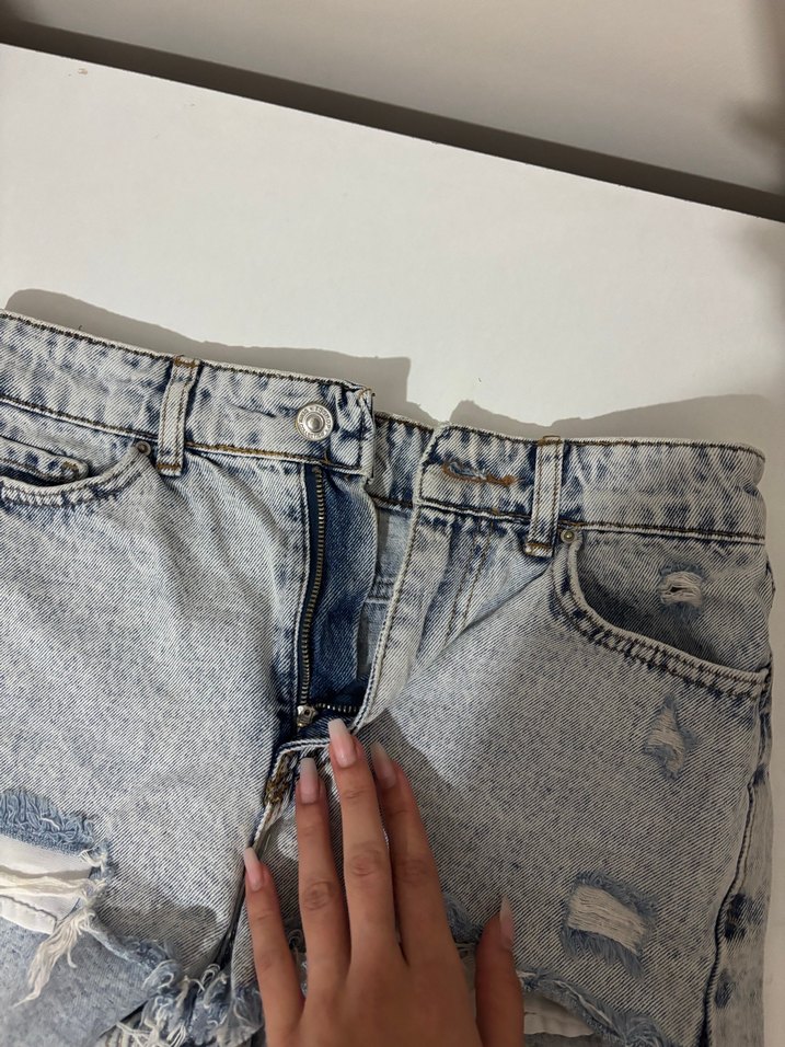 Gri Kadın Midi Kot Şort - Görsel 3