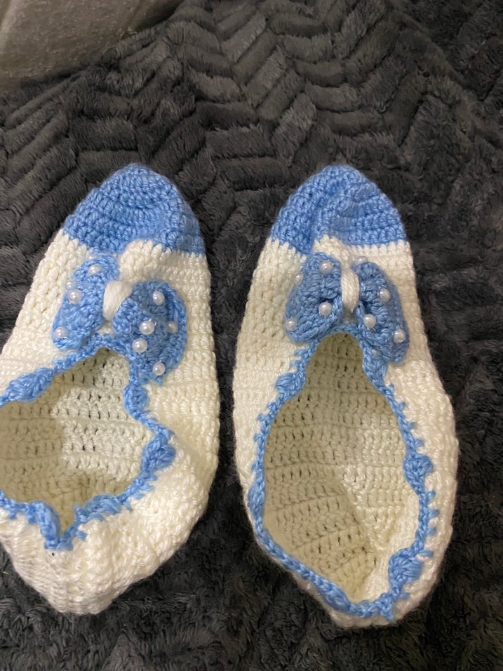 Bebekler için Beyaz Mavi Örgü Çorap - Görsel 3