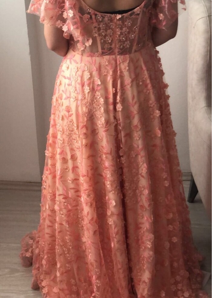 Özel tasarım gece elbisesi - Görsel 2