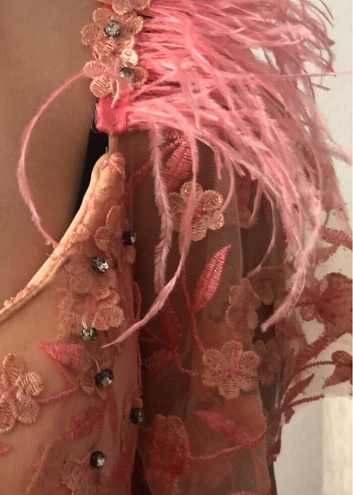 Özel tasarım gece elbisesi - Görsel 5