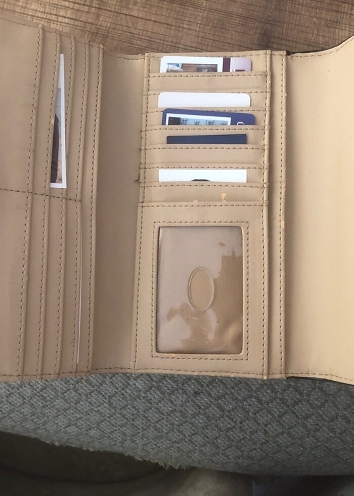 Orjinal Guess cüzdan - Görsel 3