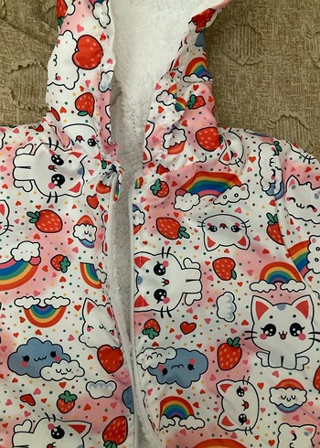 Renkli Baskılı Kız Çocuk Kapüşonlu Mont - Görsel 3