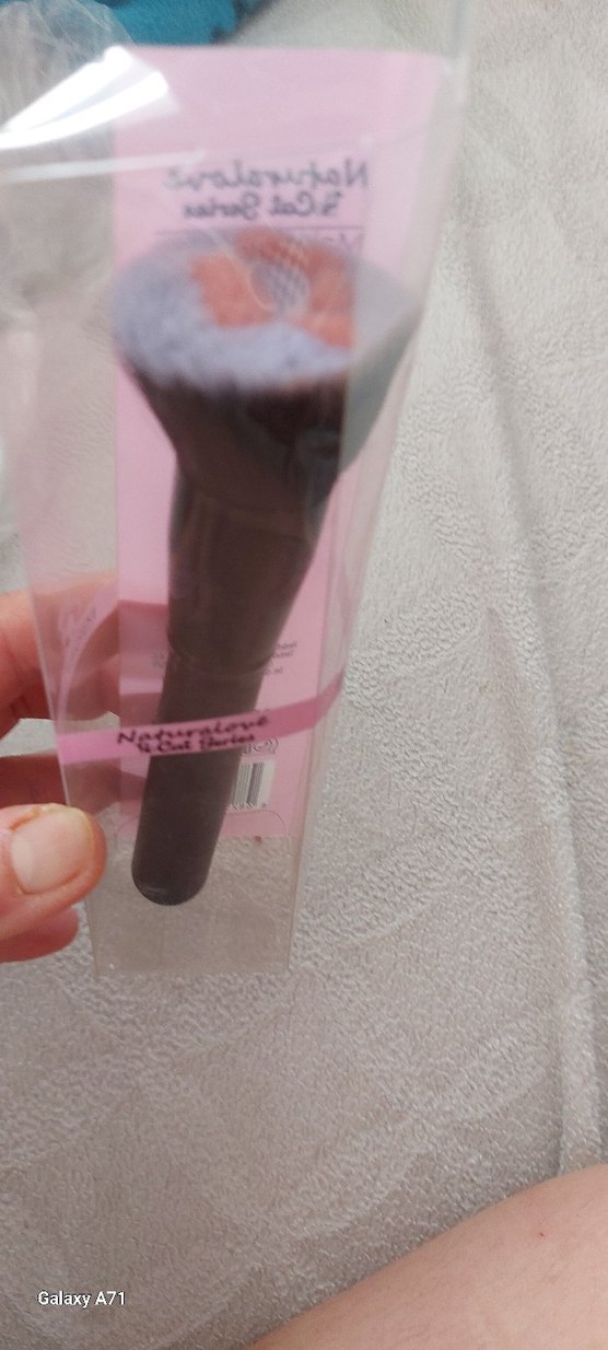 Bej Naturalove cat serisi patili Makyaj Fırçası - Görsel 3