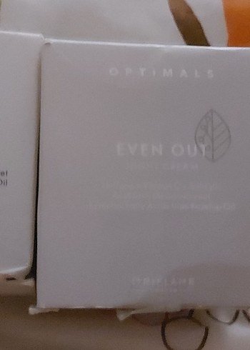 Oriflame Optimals Even Out Gece ve gündüz Kremleri - Görsel 7