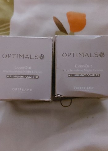 Oriflame Optimals Even Out Gece ve gündüz Kremleri - Görsel 6