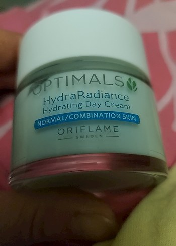 Oriflame Optimals Even Out Gece ve gündüz Kremleri - Görsel 3