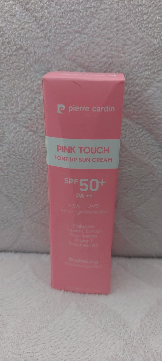 Pierre Cardin Pembe Ton Eşitleyici Güneş Kremi SPF50+ - Görsel 3
