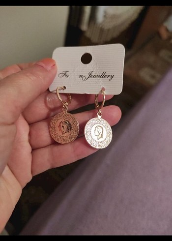 Accessorize çeyrek modeli kupe