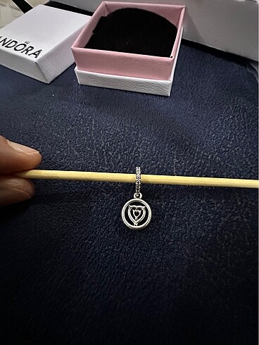 Beden pembe Renk Pandora pembe taşlı kalp charm