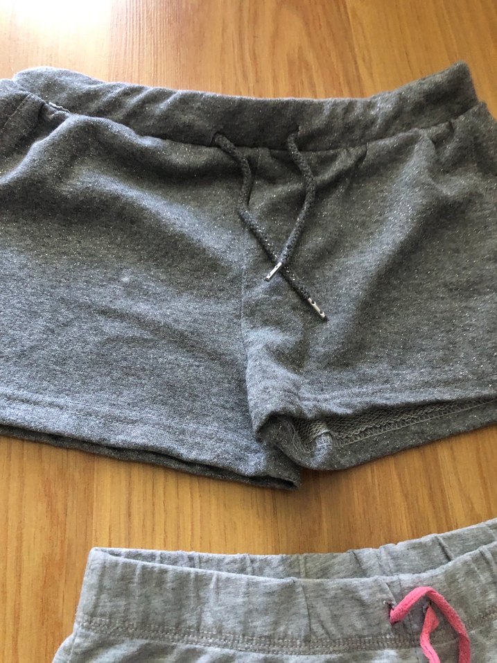 Gri Rahat Kesim Kız Şortları Gri olan hiç giyilmedi - Görsel 3