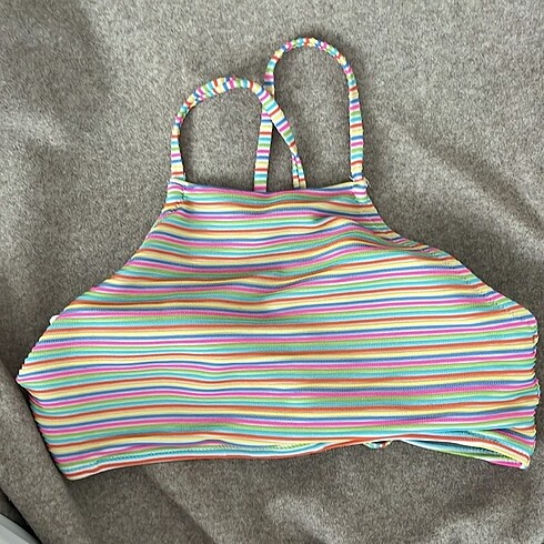 Bikini ustu