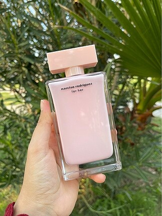 Narciso Rodriquez for her edp