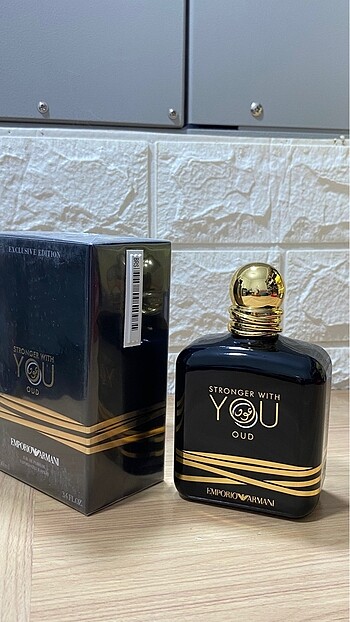Emporio Armani Emporia Armani stronger WTH you oud