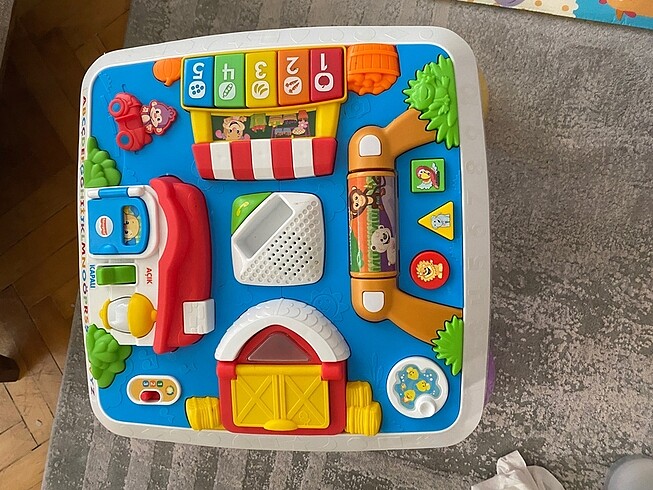 Fisher price eğitici aktivite masası