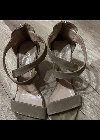 Bej Süet Bağcıklı Kadın Dolgu Topuk Sandalet - Görsel 2